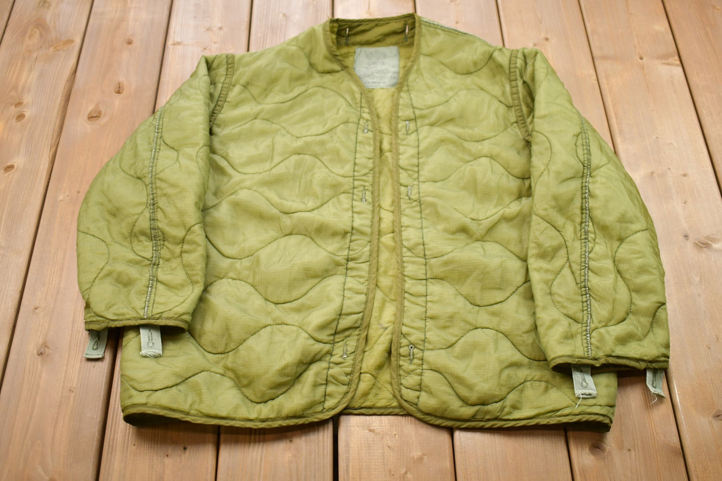 Vintage 1983 Military M65 Liner Jacket / Button Up Jacket / US Army Green / Vintage Army / Streetwear Fashion / Army Jacket / Vintage Liner