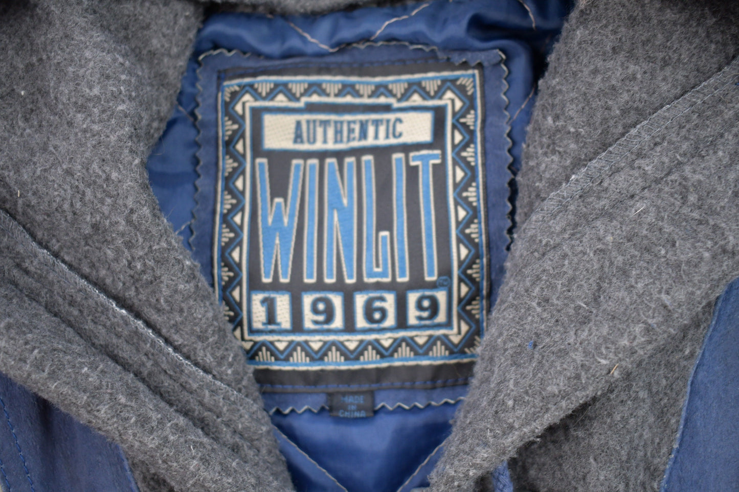 Vintage 1990s Winlit Fleece Aztec Print Canvas Jacket / Sportswear / 90s Fleece / Streetwear / Athleisure / Hiking / Zip Up Jacket