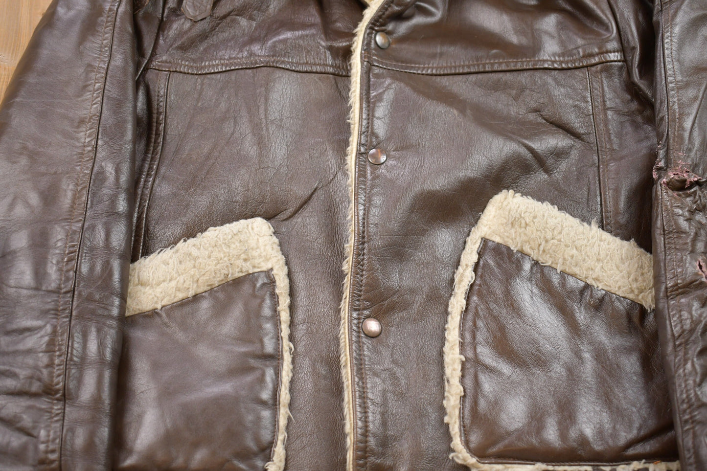 Vintage 1980s Phase III Leather Fur Lined Jacket / Fall Outerwear / Leather Coat / Winter Outerwear / Streetwear Fashion / Made In Canada