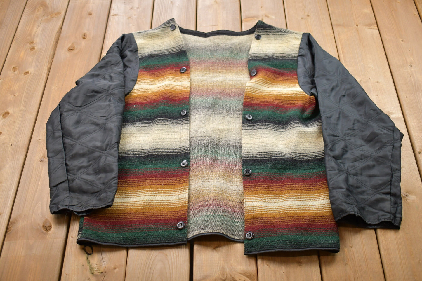 Vintage 1990s Woolrich Striped 100% Wool Liner Jacket / Wool Jacket  / Vintage 90s Jacket / Outdoor / Wool Liner