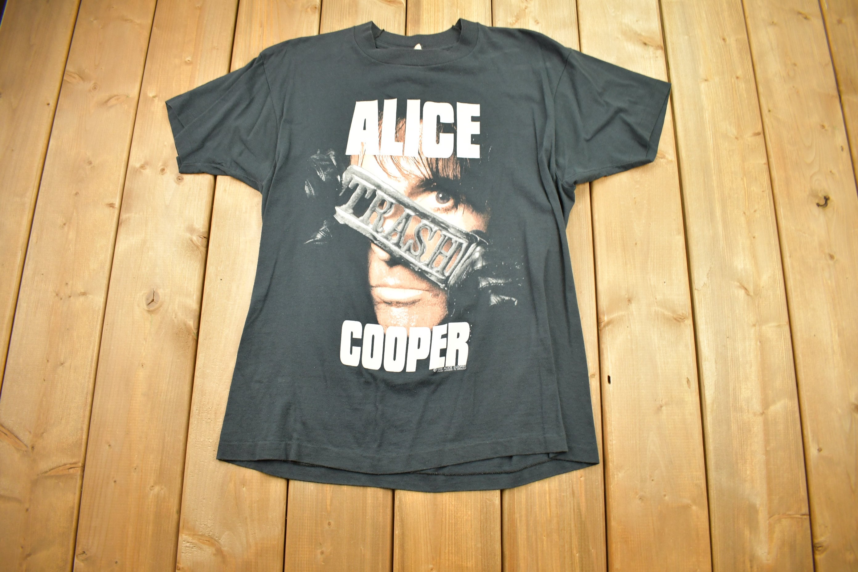 Vintage 1989 Alice Cooper Trash Graphic T Shirt / Brockum / The Skydome  Toronto / 80s / 90s / Made In Canada