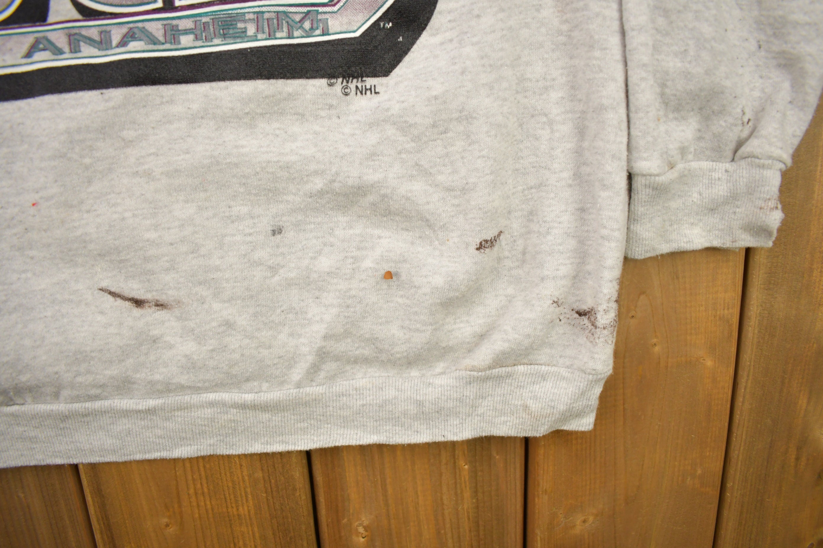 Vintage 1990s Mighty Ducks Of Anaheim NHL Logo 7 Crewneck Sweatshirt