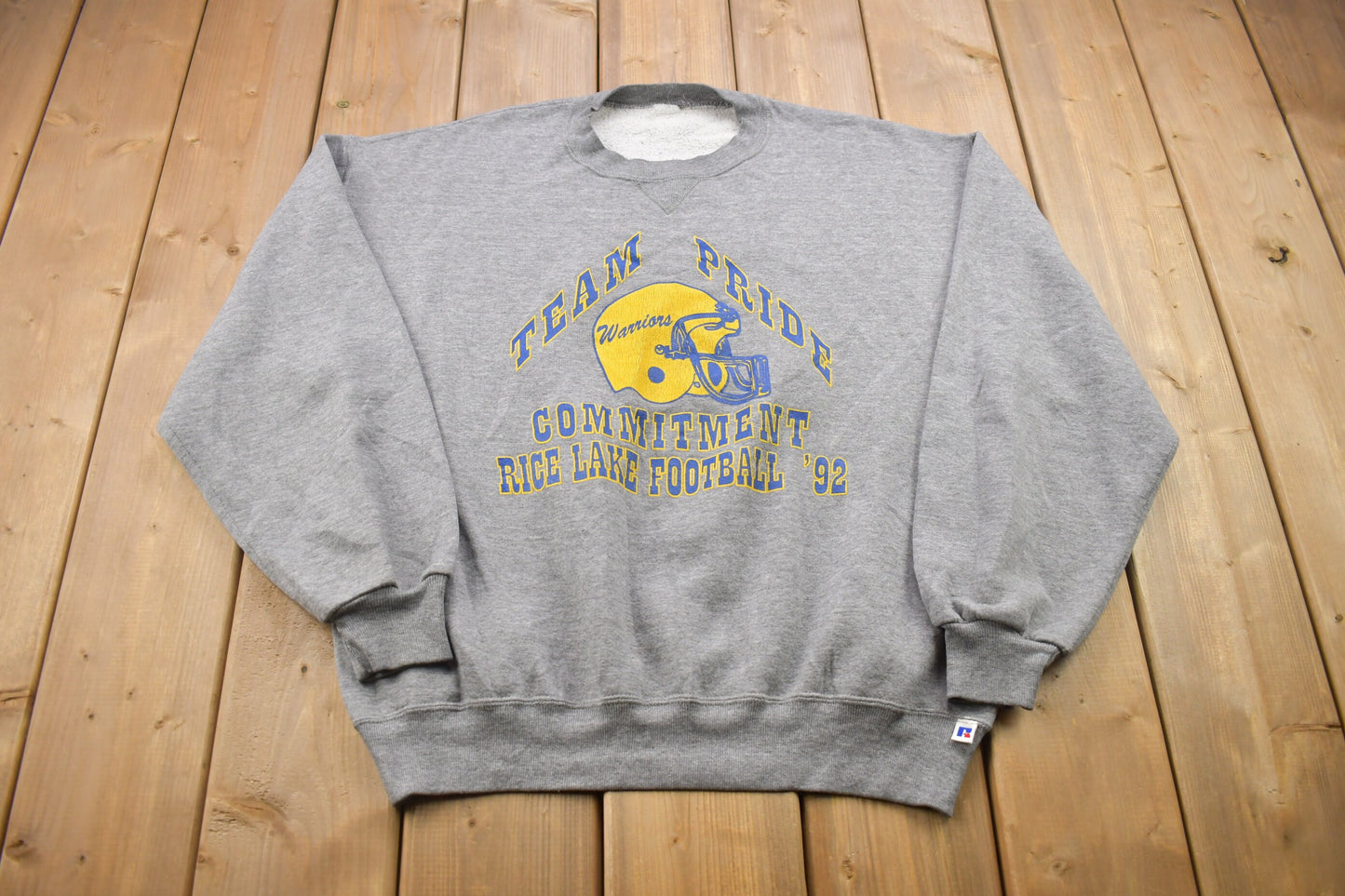 Vintage 1990s Russell Athletic Rice Lake Crewneck Sweatshirt / 90s Crewneck / Souvenir / Athleisure / Streetwear / Football Vintage
