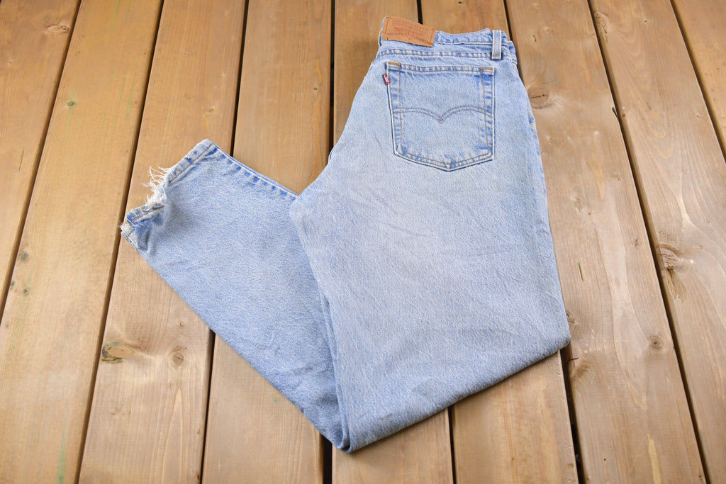 Vintage 1990s Levi's Red Tab Jeans Size 34 x 31