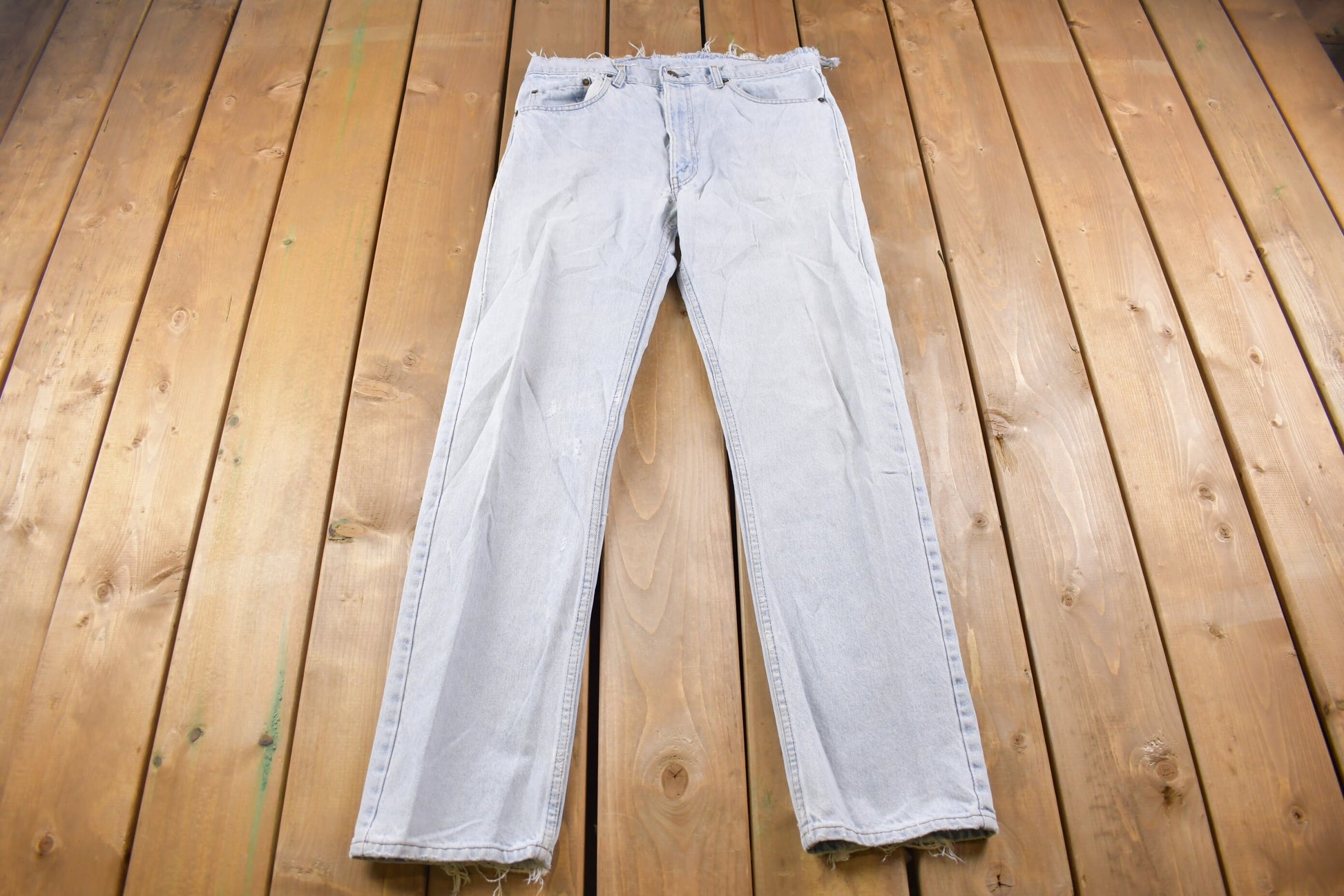 Vintage 1990s Levi's Red Tab Distressed Jeans Size 33 x 32