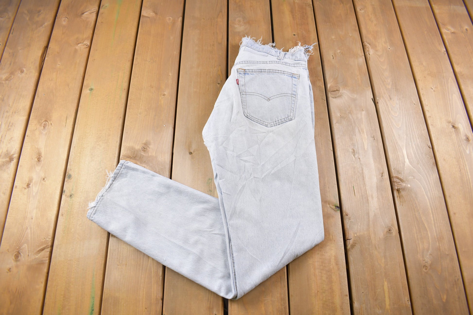 Vintage 1990s Levi's Red Tab Distressed Jeans Size 33 x 32