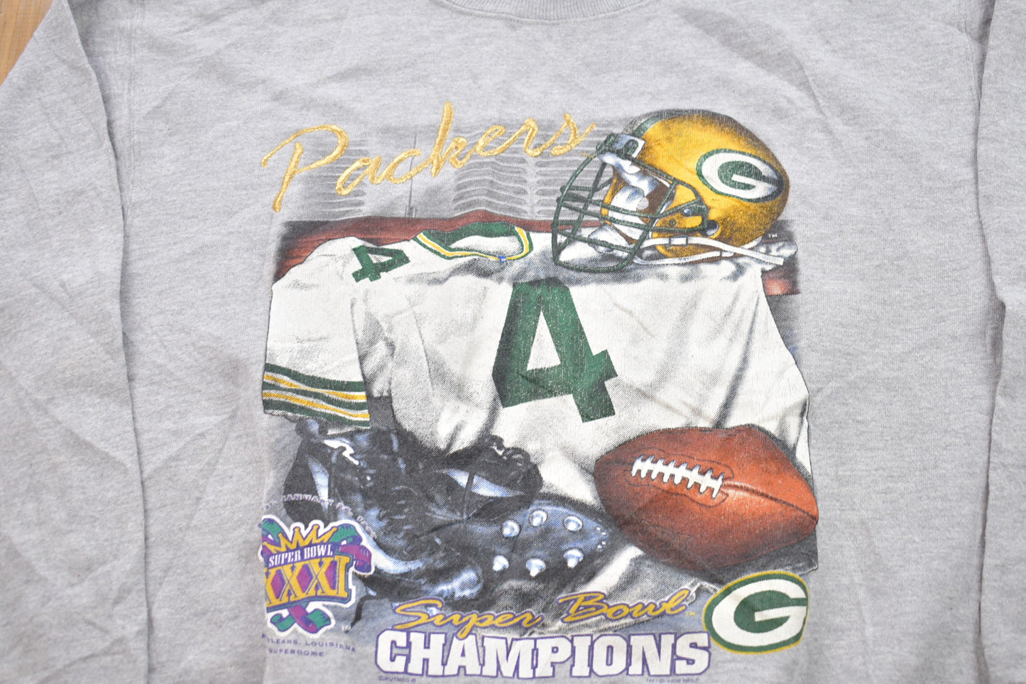 Vintage 1996 Green Bay Packers Lee Sport NFL Graphic Crewneck Sweatshirt / Made In USA / Football / Sportswear / Athleisure / Americana