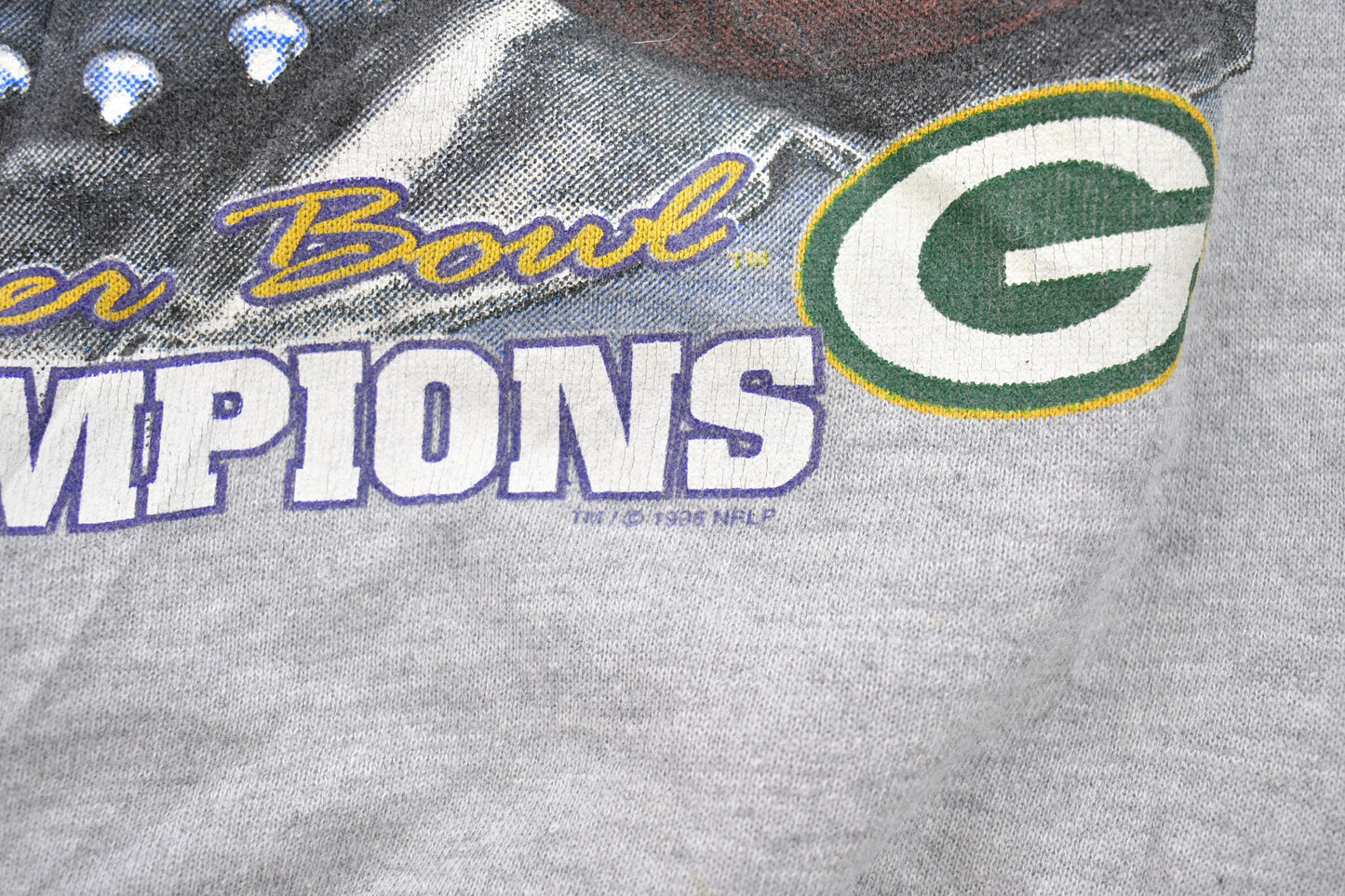 Vintage 1996 Green Bay Packers Lee Sport NFL Graphic Crewneck Sweatshirt / Made In USA / Football / Sportswear / Athleisure / Americana