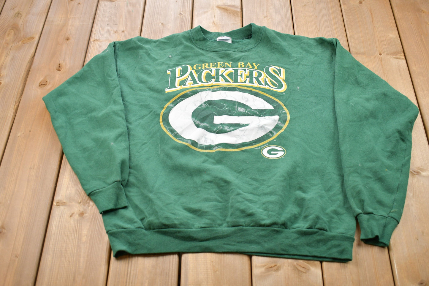 Vintage 1997 Green Bay Packers NFL Graphic Crewneck Sweatshirt / Made In USA / Football / Sportswear / Athleisure / Americana