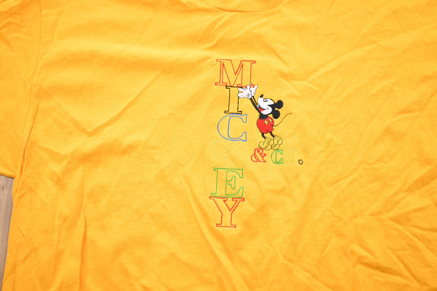 Vintage 1990s Mickey Mouse Embroidered Graphic T-Shirt