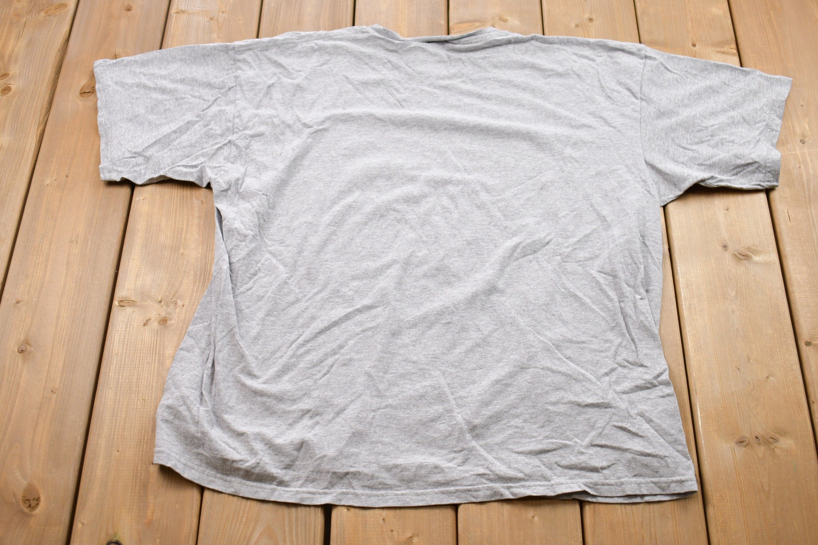 Vintage 1990s Nike Graphic T-Shirt
