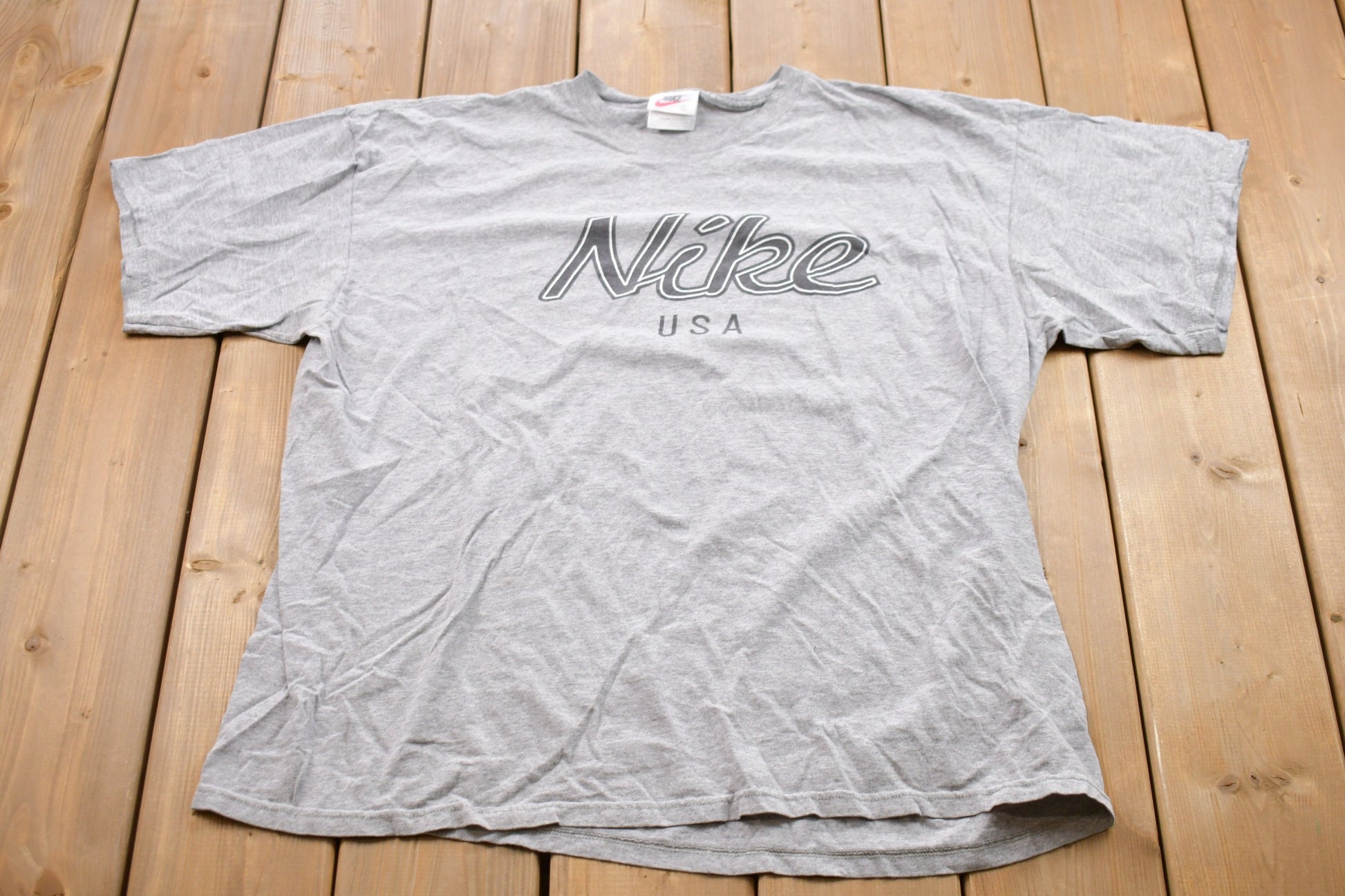 Vintage 1990s Nike Graphic T-Shirt