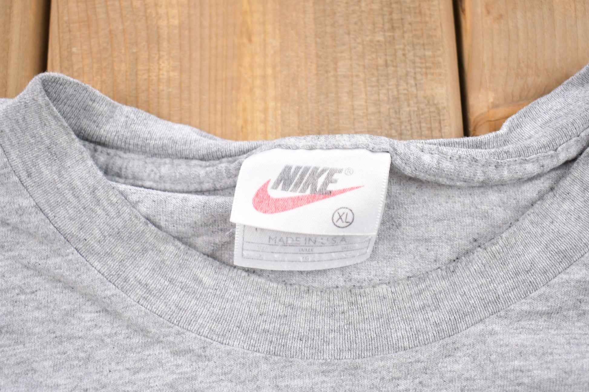 Vintage 1990s Nike Graphic T-Shirt