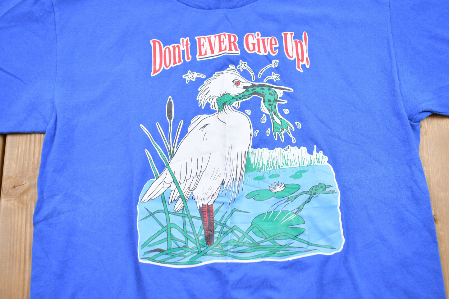 Vintage 1990s Don't Ever Give Up Graphic T-Shirt