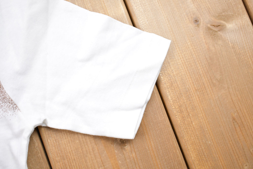 Vintage 1970s Contrast Faded Graphic T-Shirt