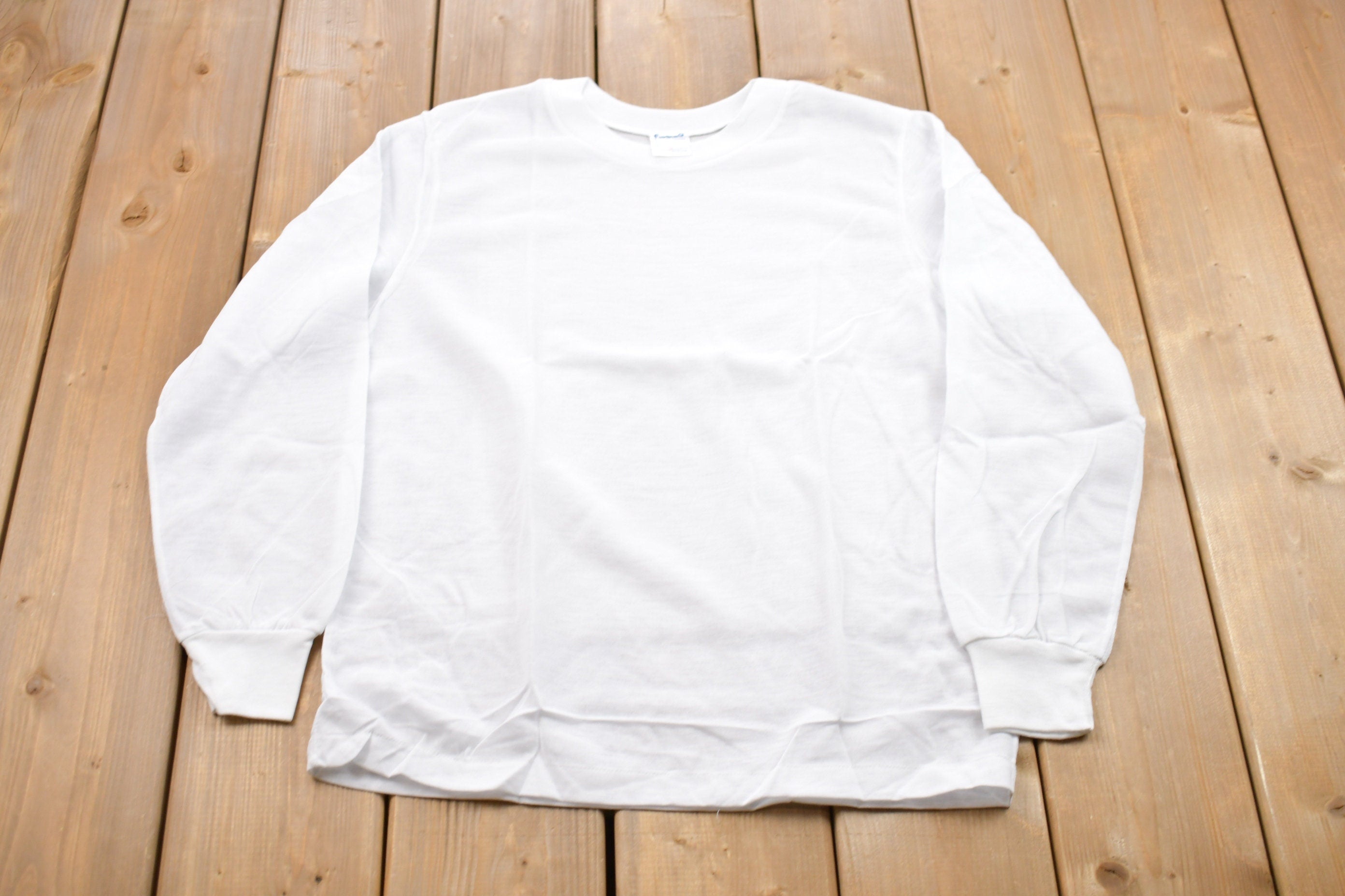 Vintage 1970s Fairline White Long Sleeve T-Shirt