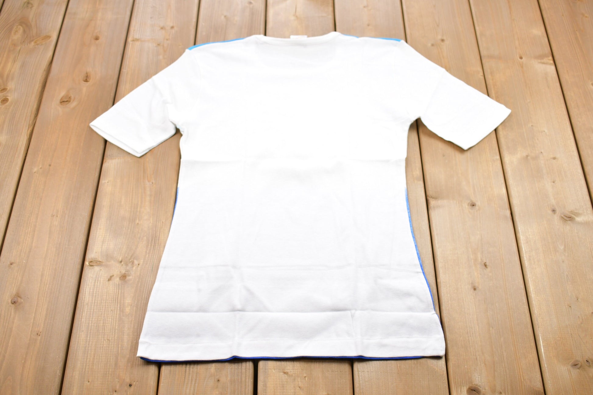 Vintage 1970s Contrast Faded Graphic T-Shirt