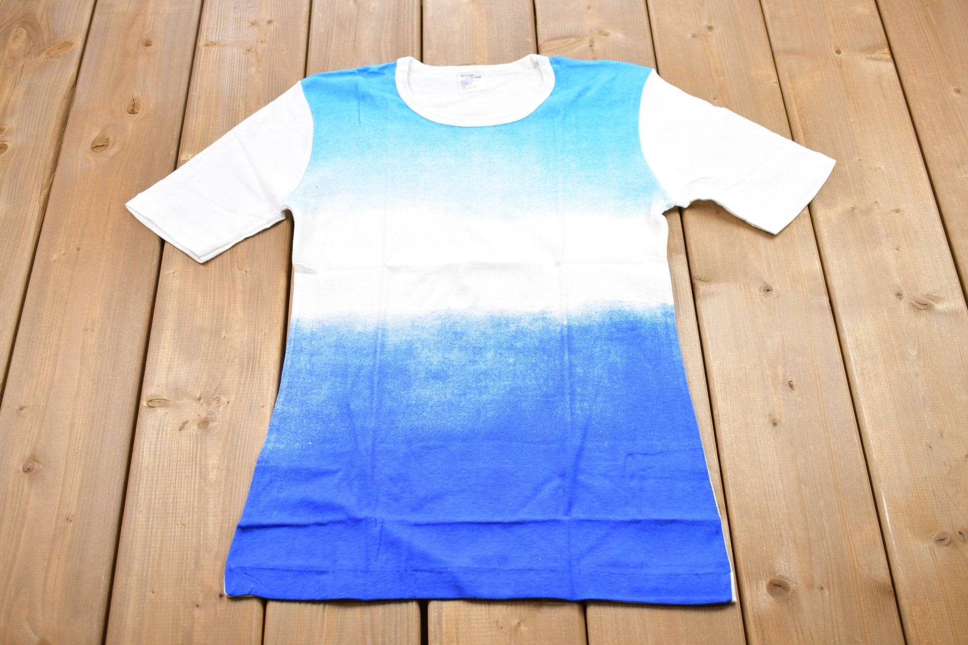 Vintage 1970s Contrast Faded Graphic T-Shirt