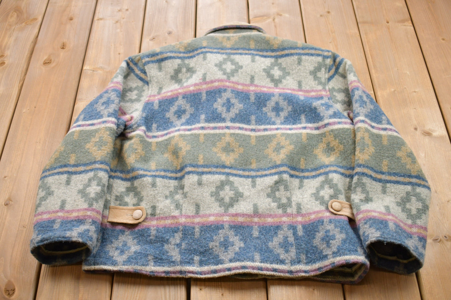 Vintage 1990s Woolrich Aztec All Over Print 100% Wool Jacket