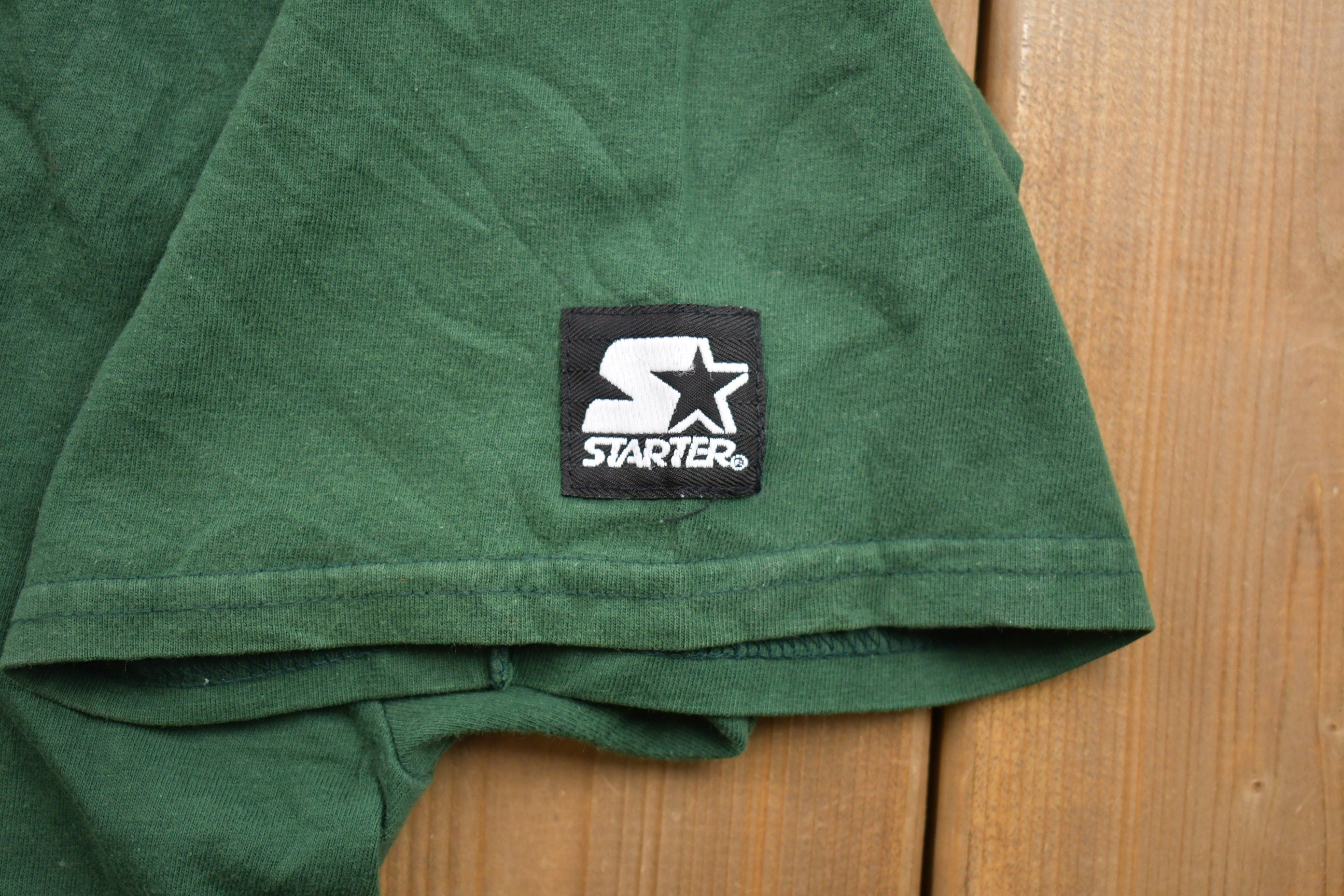 Vintage 1990s Starter Basketball Graphic T-Shirt