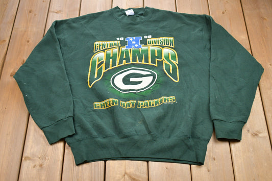 Vintage 1995 Green Bay Packers NFL Graphic Crewneck Sweatshirt / Made In USA / Football / Sportswear / Athleisure / Americana