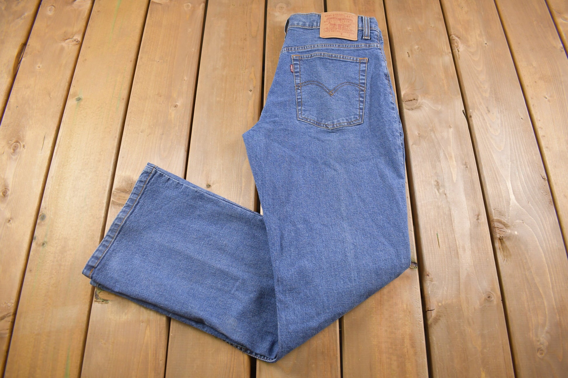 Vintage 1990s Levi's Red Tab Jeans Size 32 x 31
