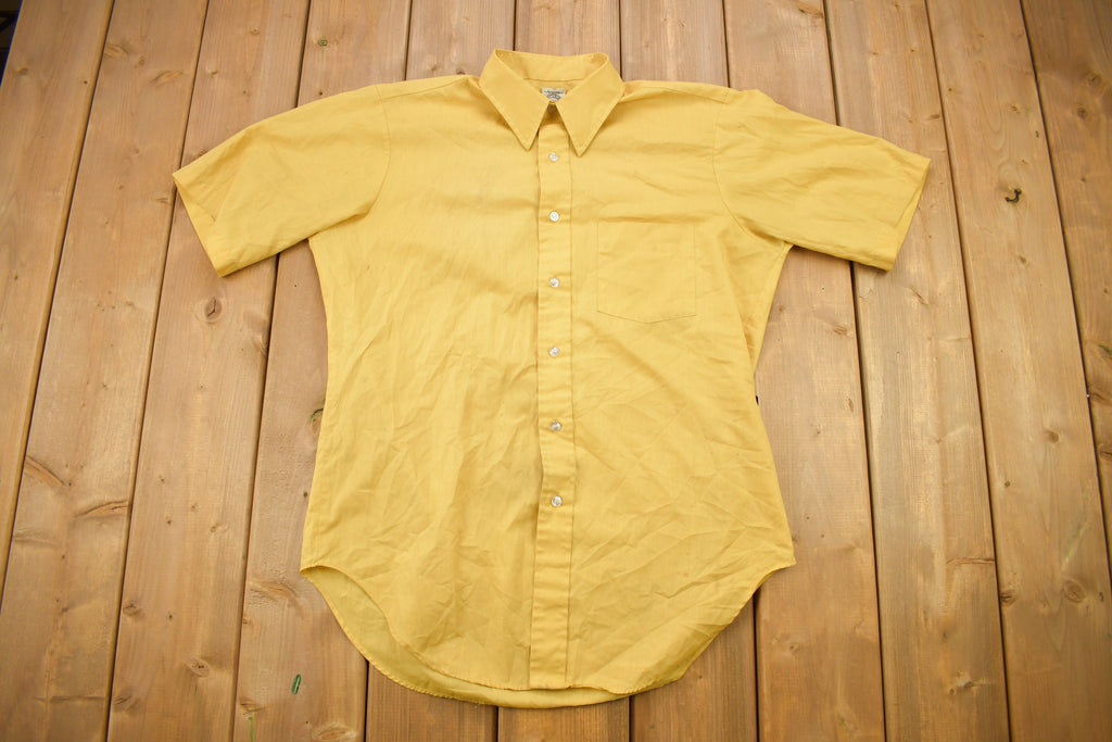 Vintage 1960s Arrow Cum Laude Decton Broad Cloth Blank Button Up Shirt