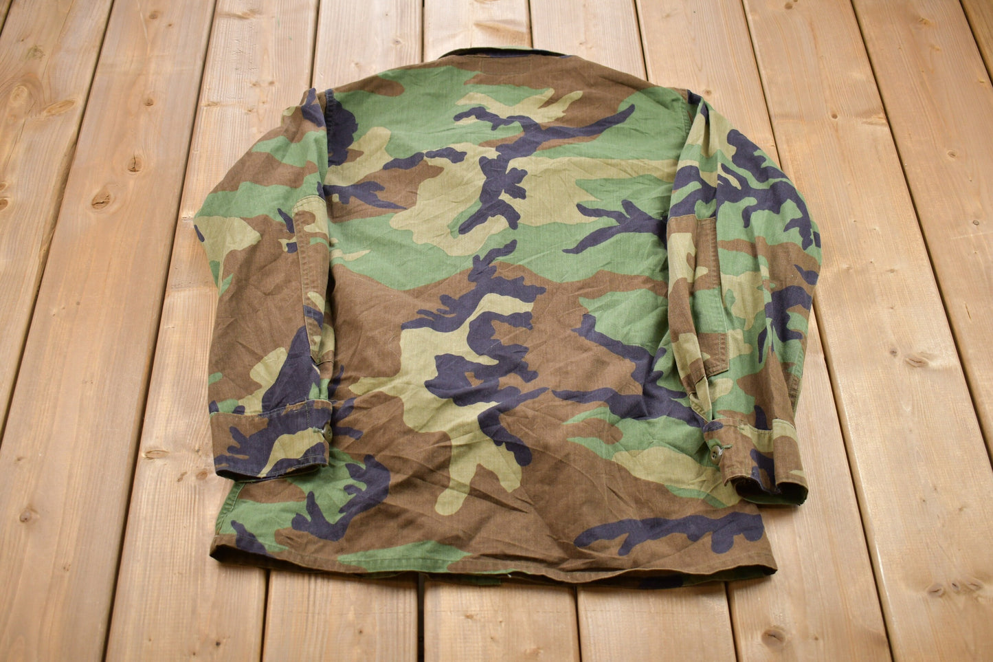 Vintage 2001 Military Camo Field Jacket / Button Up Jacket / US Army Green / Vintage Army / Streetwear Fashion / Army Jacket