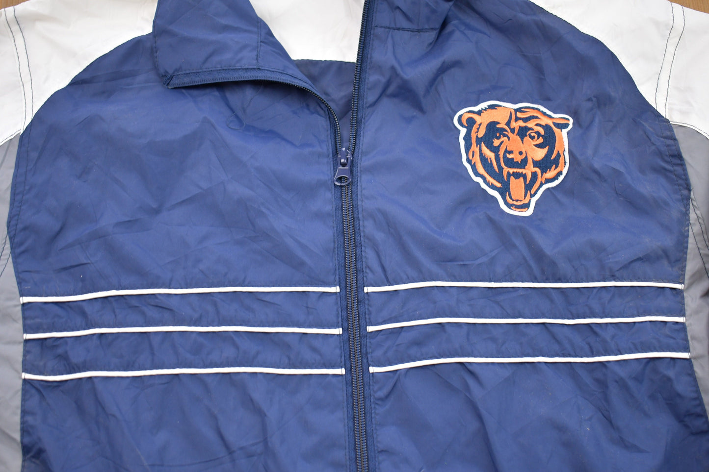 Vintage 1990s Chicago Bears NFL Windbreaker Jacket / Team Logo / Athletic Spring Summer Sportswear / Streetwear / Athleisure / 90s NFL