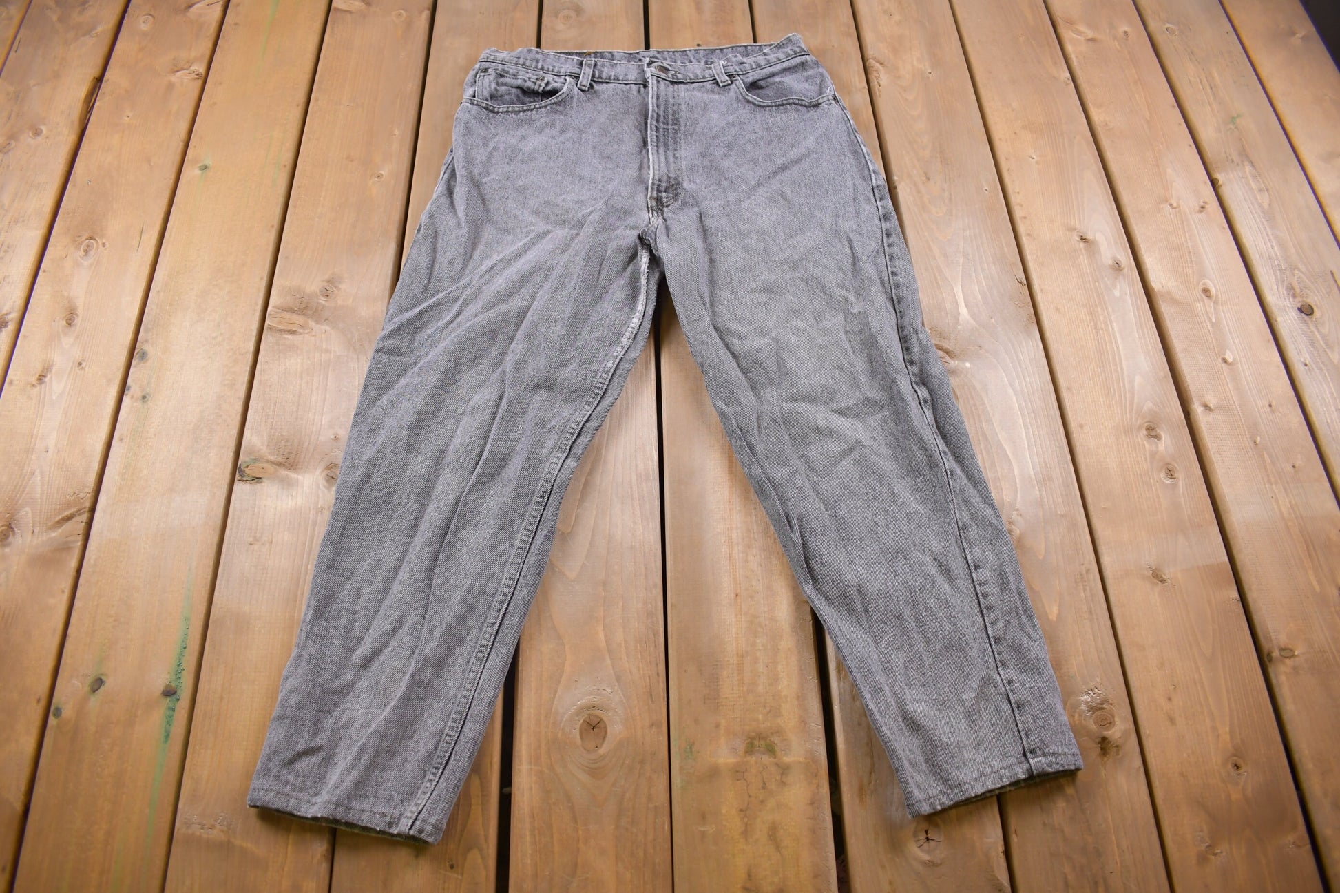 Vintage 1990s Levi's Red Grey Tab Jeans Size 34 x 26