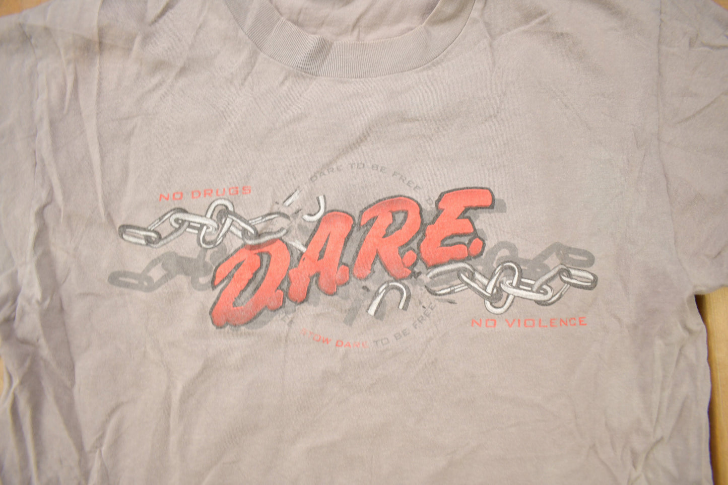 Vintage 1990s D.A.R.E. To Resist Drugs And Violence Graphic T Shirt / Streetwear / Graphic Tee / No Drugs No Violence