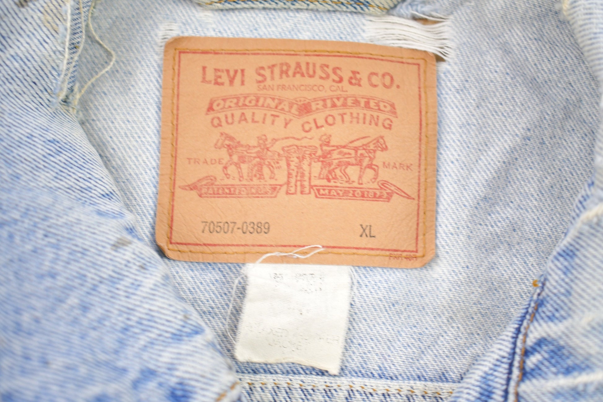 Vintage 1990s Levi's USMC Army Denim Jean Jacket