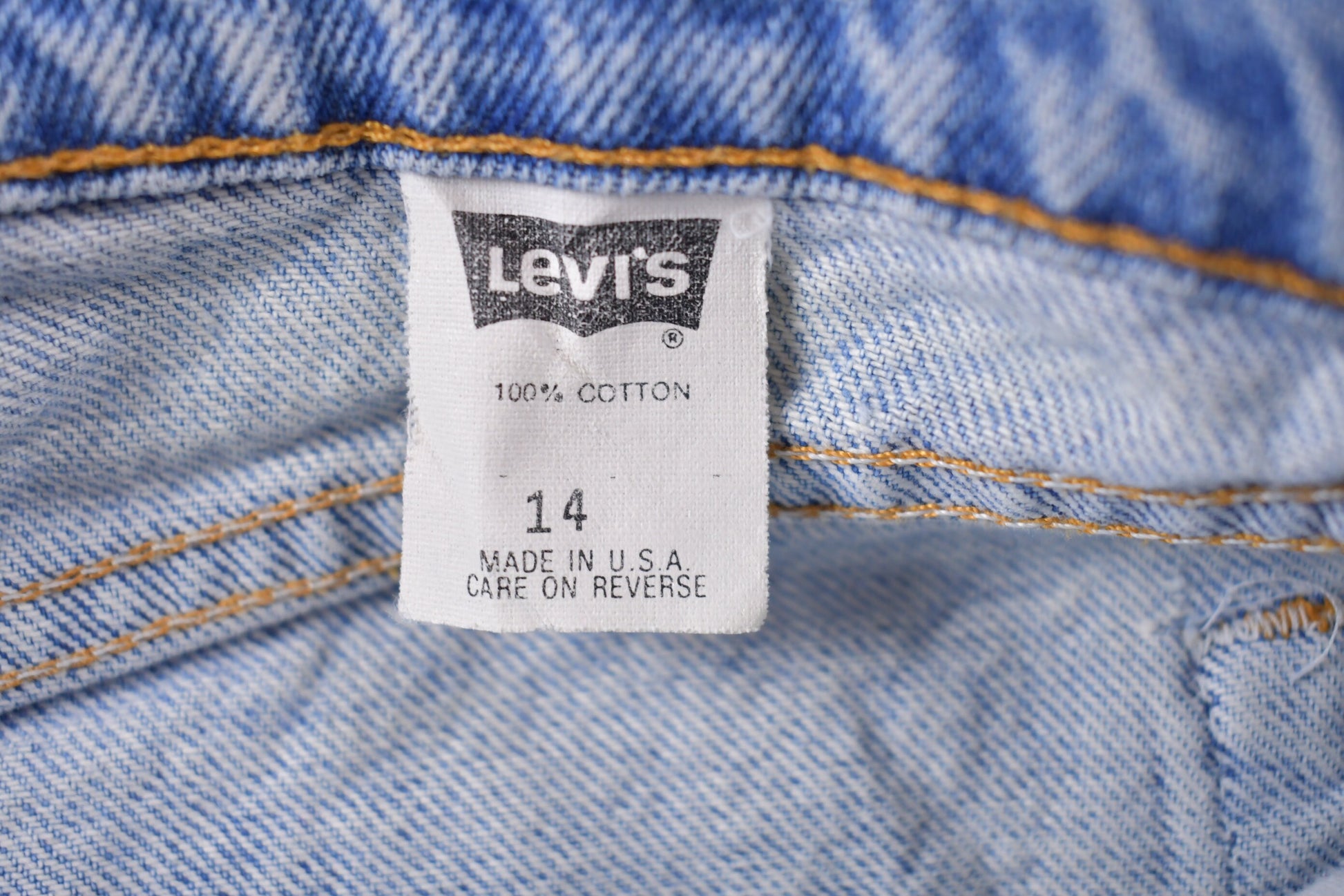 Vintage 1990s Levi's Red Tab Jeans Size 34 x 31