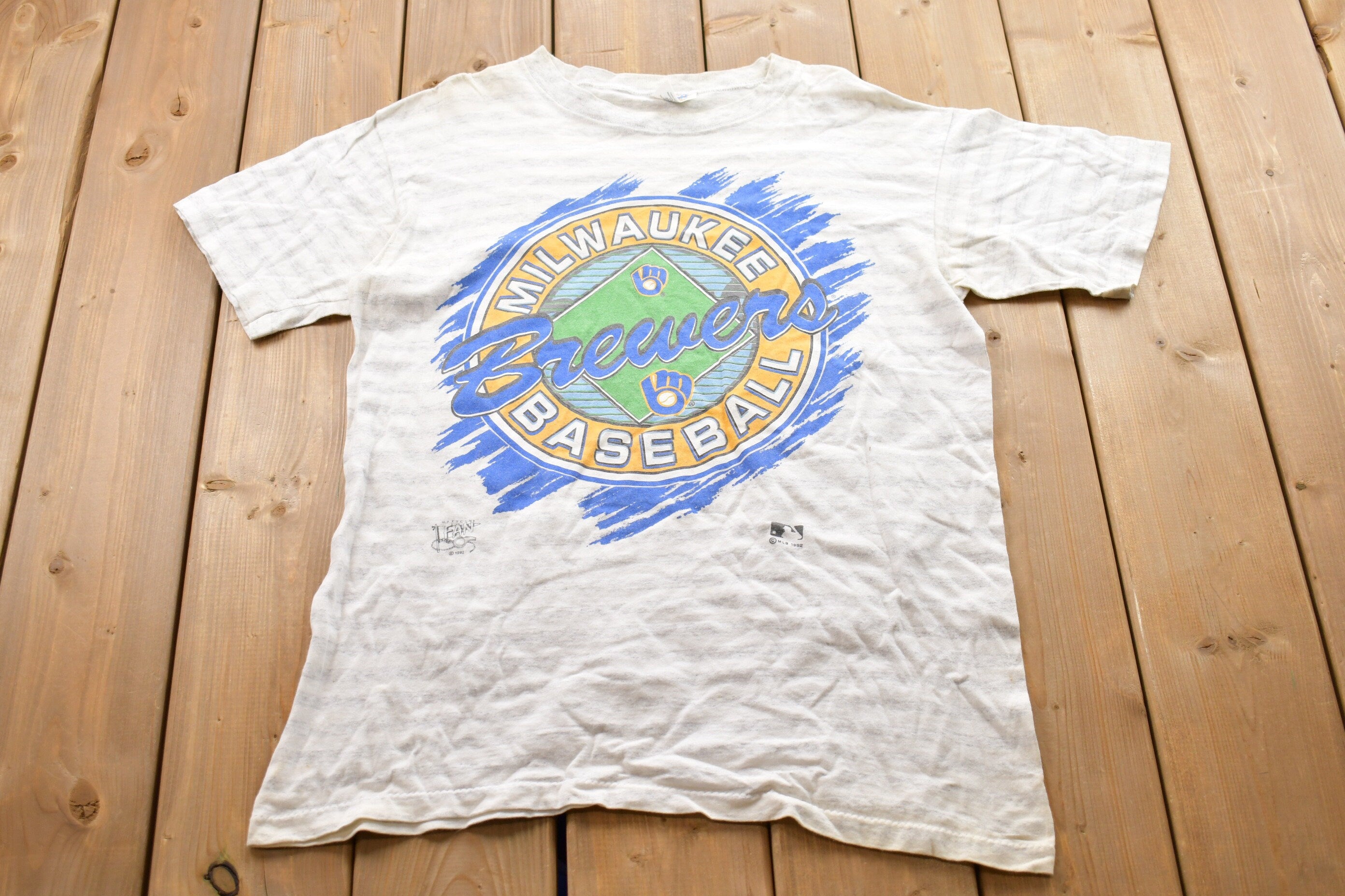 Vintage 1992 Milwaukee Brewers MLB Graphic T-Shirt