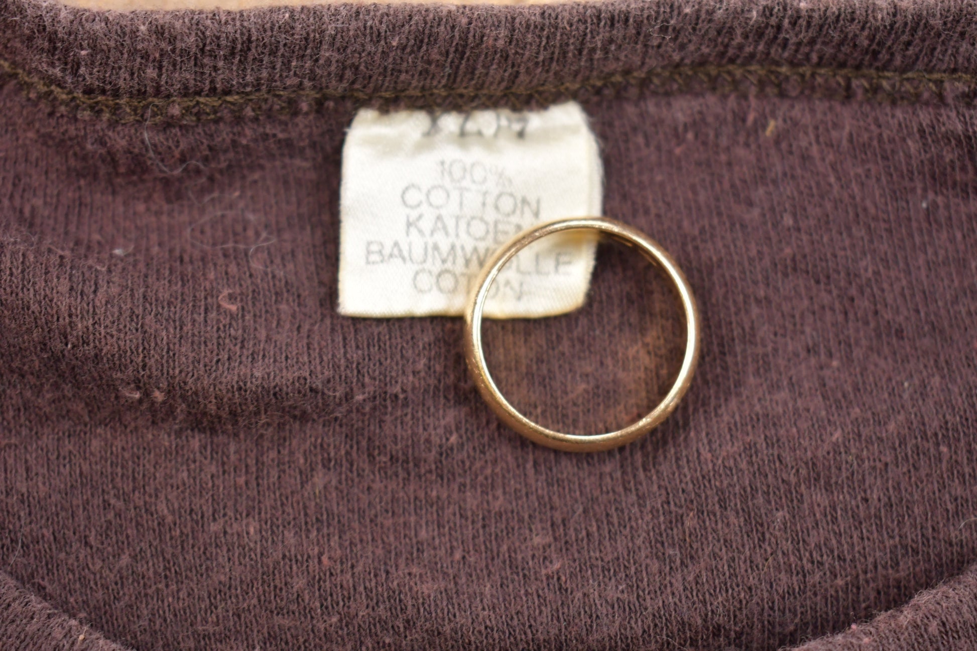 Vintage 1970s Hamburg Germany Souvenir T Shirt