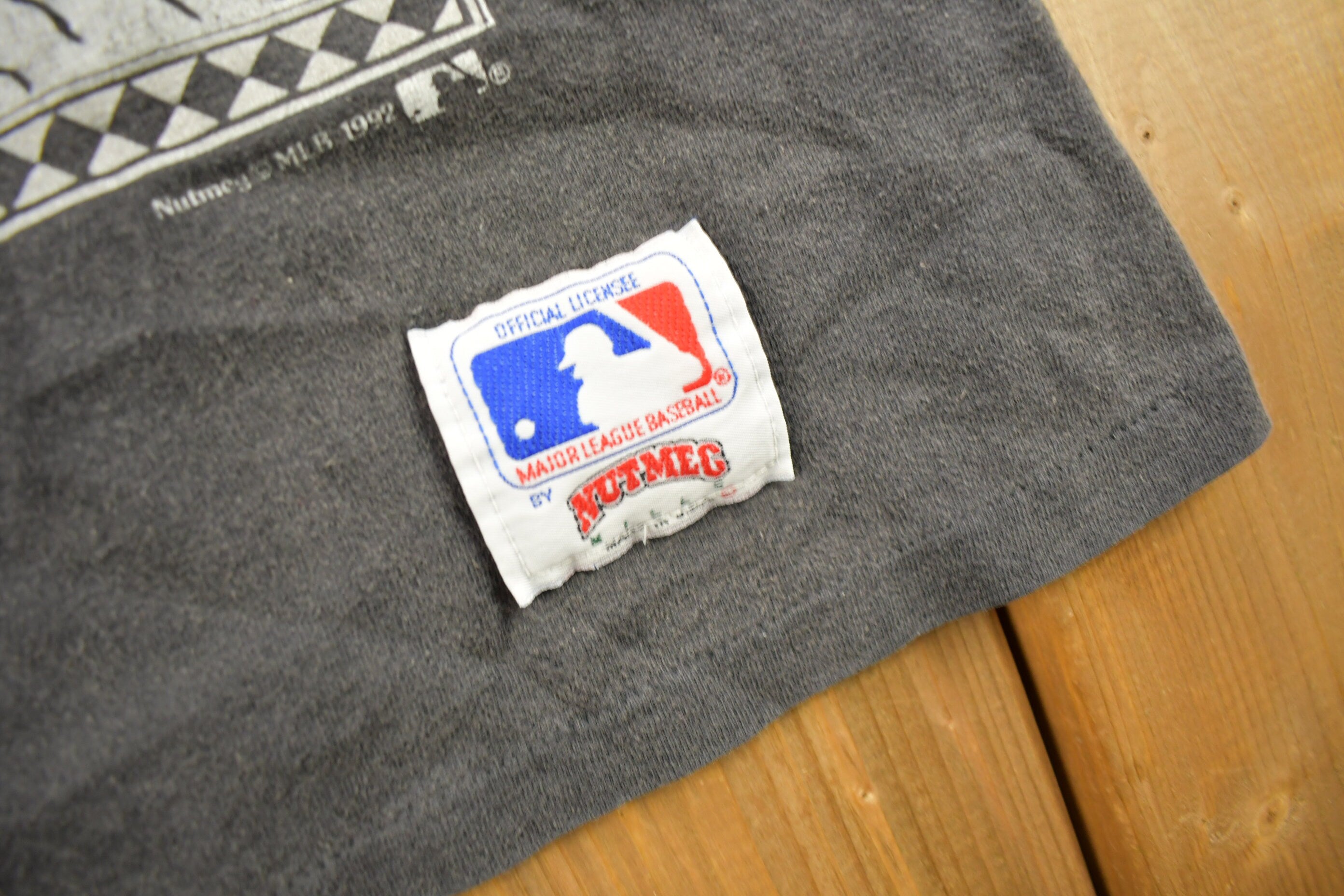 Vintage 1992 Frank Thomas Chicago White Sox MLB Nutmeg T-Shirt