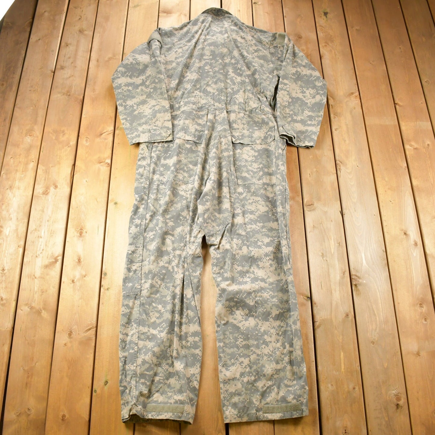 Vintage US Military Mechanic Coveralls Size XL / Vintage Coveralls / Militaria / Distressed Coveralls / Digital Camouflage