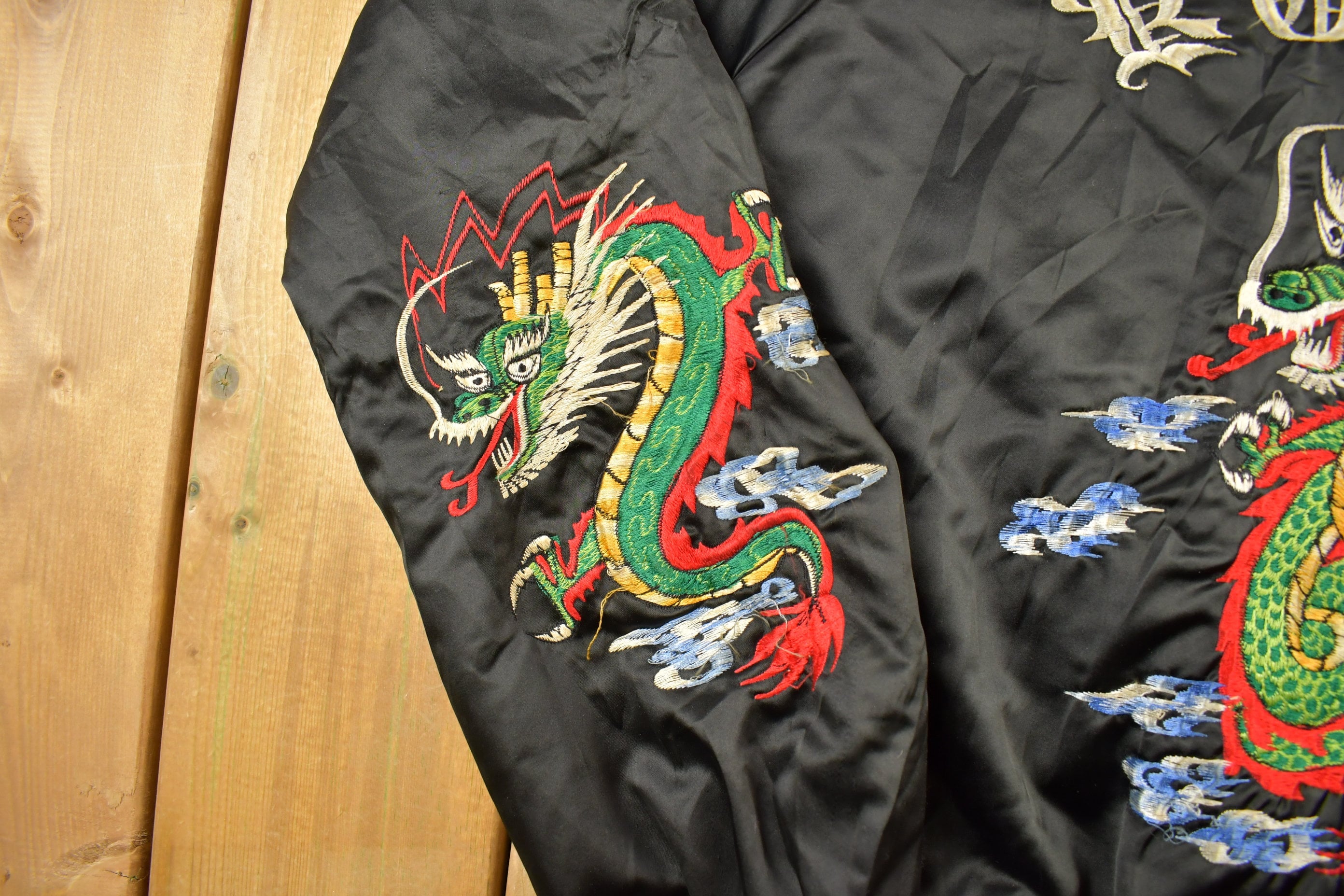 Vintage 1980s Han Mee Sa Korean Souvenir Sukajan Bomber Tiger Jacket /  Satin Bomber / Souvenir Jacket / Embroidered Tiger