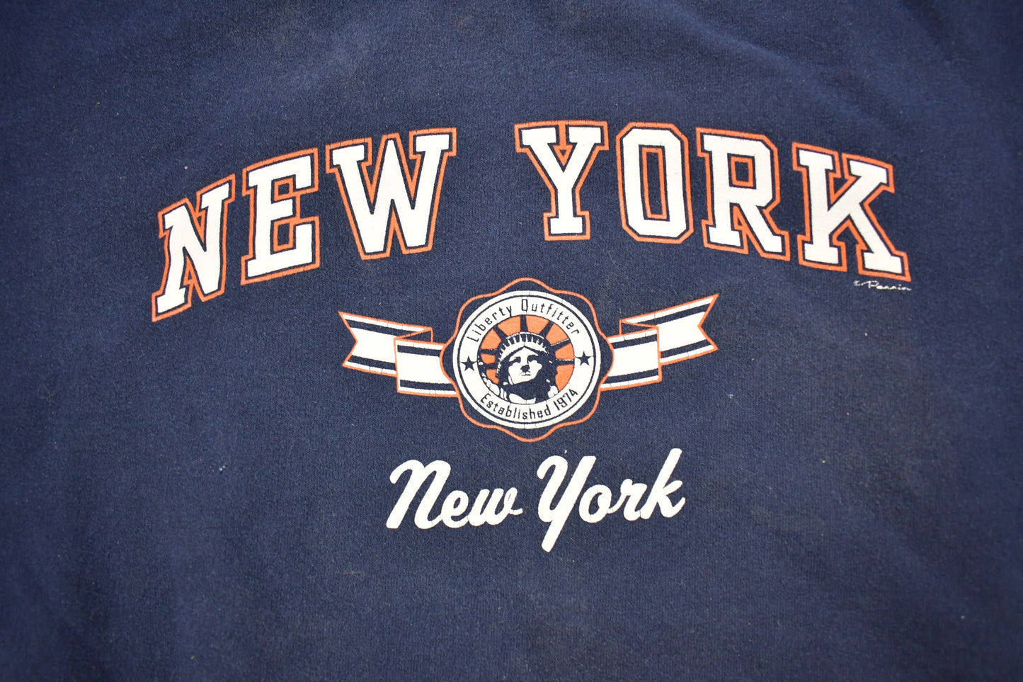 Vintage 1990s New York City Souvenir Crewneck Sweatshirt / 90s Crewneck / Souvenir Sweater / Streetwear / Travel And Vacation