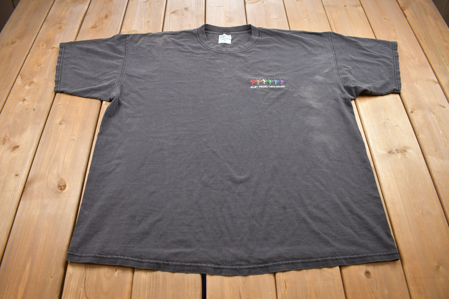 Vintage 2001 GLBT Pride / Twin Cities Graphic T Shirt / Vintage T Shirt / Streetwear / Pride / Rare Vintage / American Vintage / Love