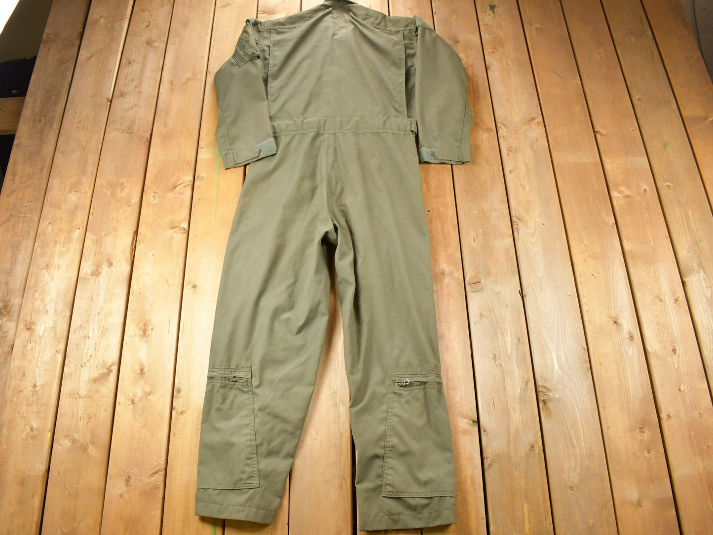 Vintage 1980 US Military Flyer Coverall Jumpsuit Size 40R / Vintage Coveralls / Militaria / Distressed Coveralls / Sage Green / CWU-27P