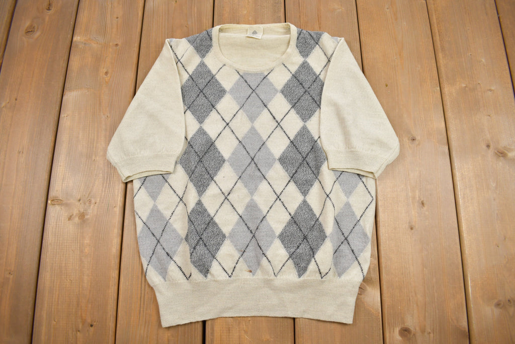 Vintage 1990s 100% Virgin Wool Patterned Sweater