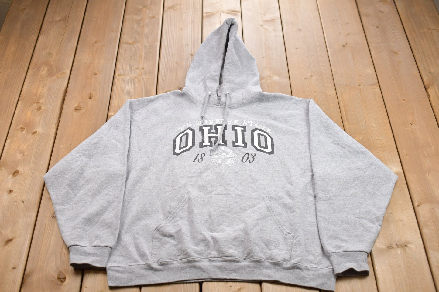 Vintage 1990s Ohio Buckeye State Hoodie Sweatshirt / 90s Hoodie / Souvenir Sweater / Streetwear / Travel And Vacation