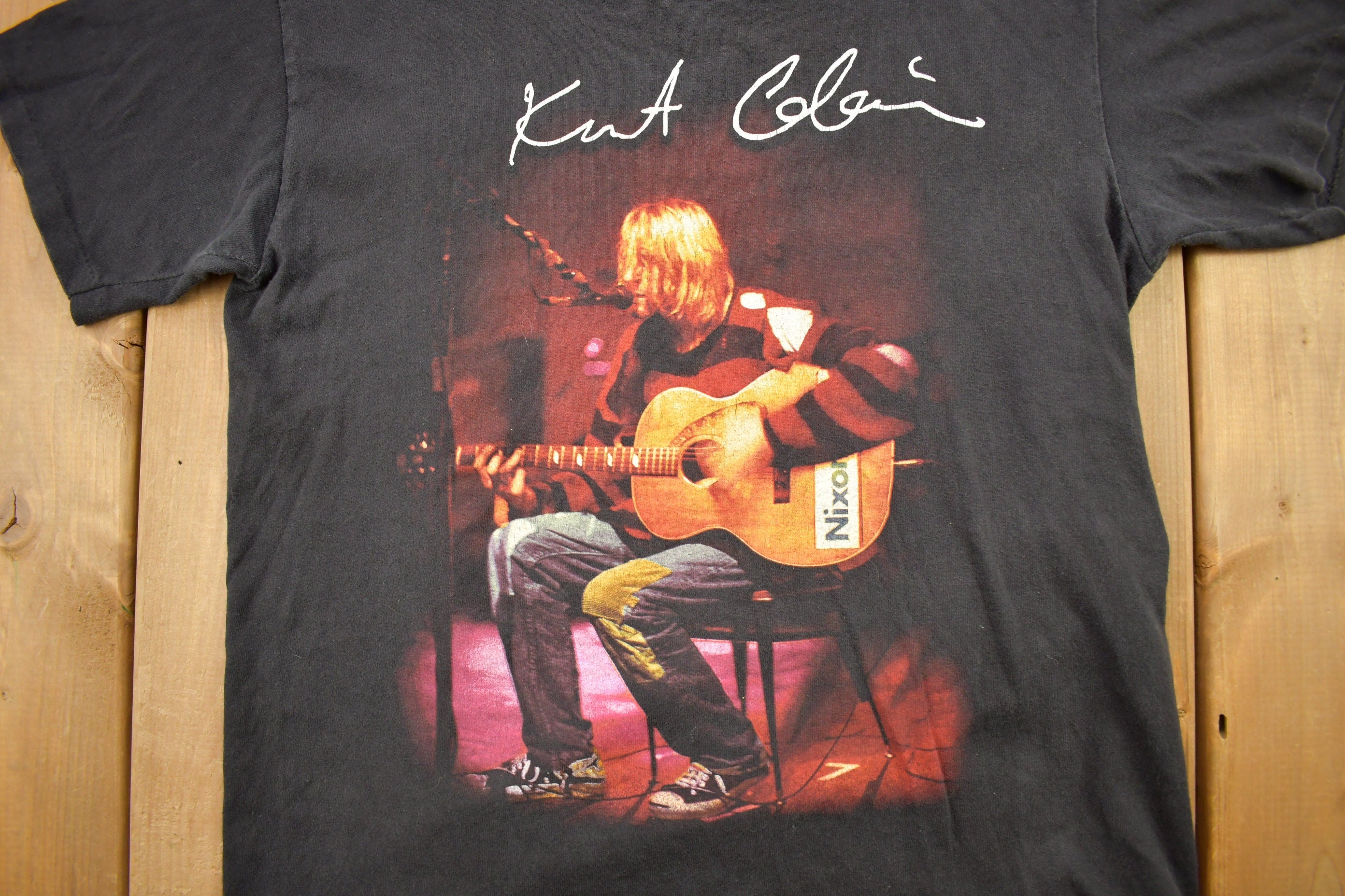 Vintage 1999 Kurt Cobain Nirvana Graphic Band T-shirt
