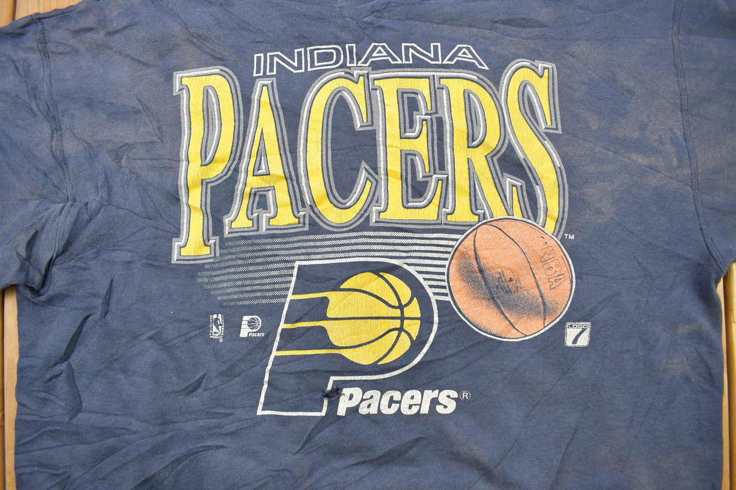 Vintage 1990s Indiana Pacers NBA Graphic Crewneck Sweatshirt / 90s Crewneck / Basketball Sweater / Vintage Pacers / Distressed