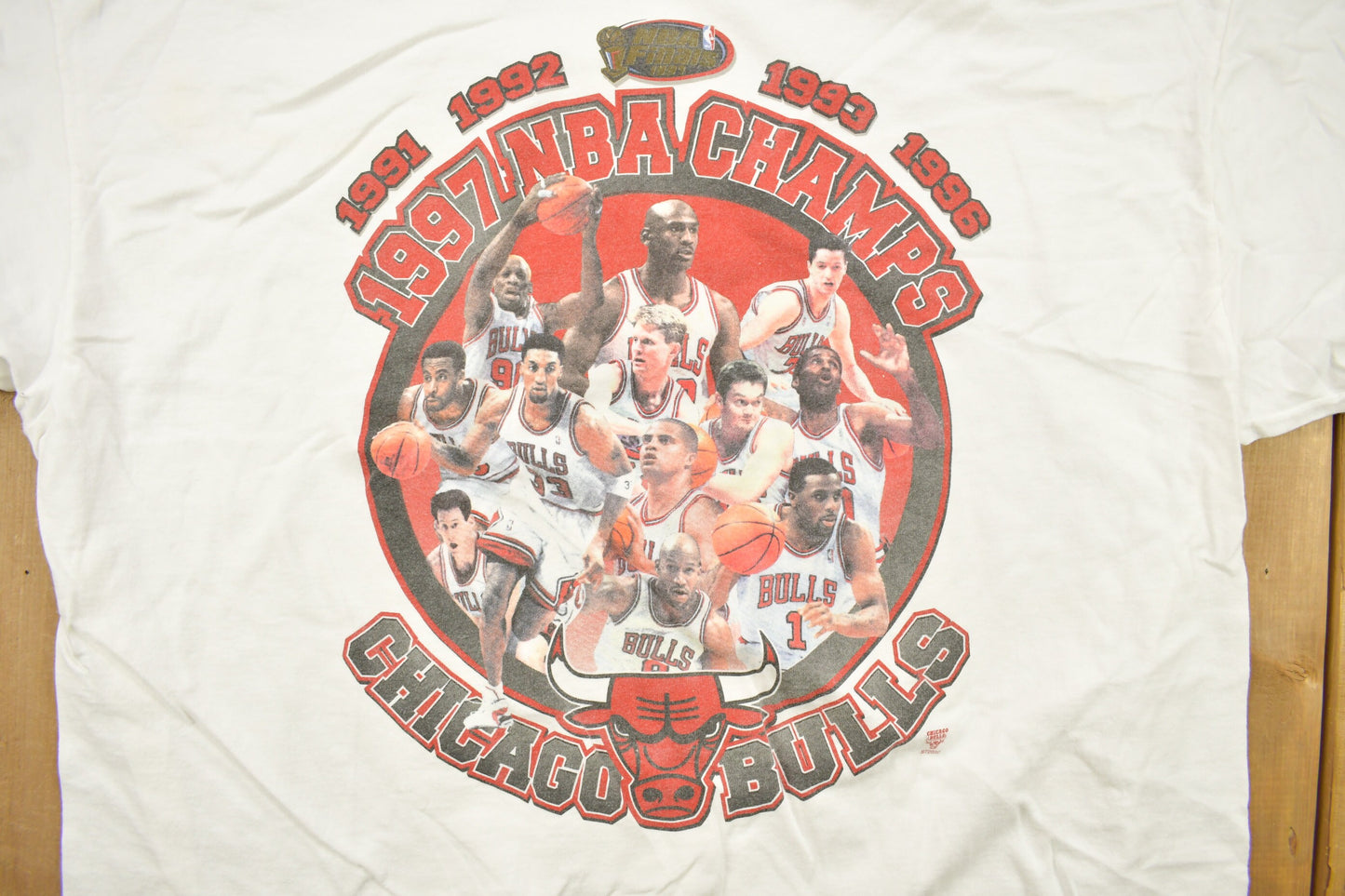 Vintage 1997 Chicago Bulls NBA Champions Starter T-Shirt / Made In USA / 90s Streetwear / Vintage Bulls Tee / Sportswear / Jordan