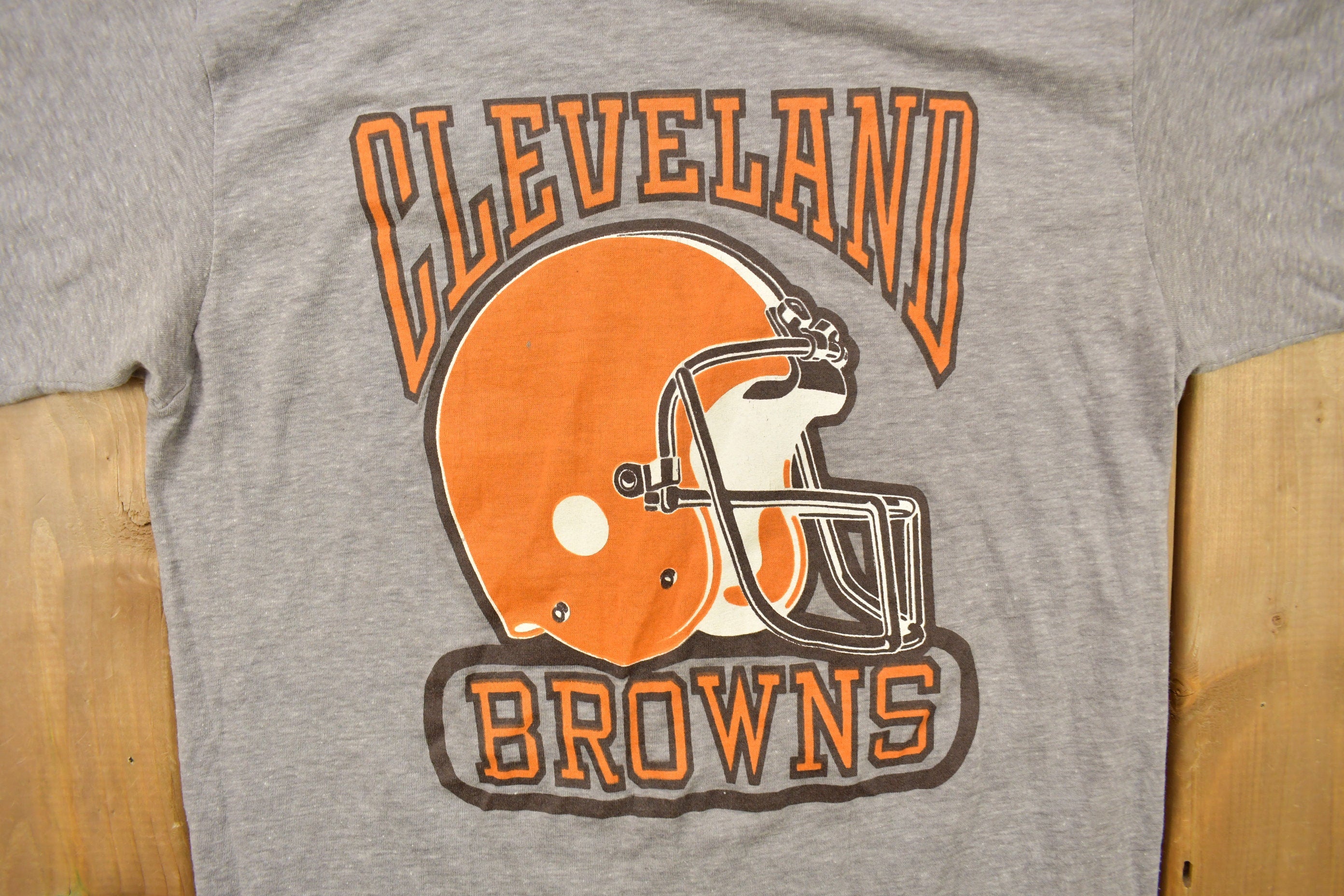 Vintage 1970s Cleveland Browns NFL Logo 7 Graphic T-Shirt