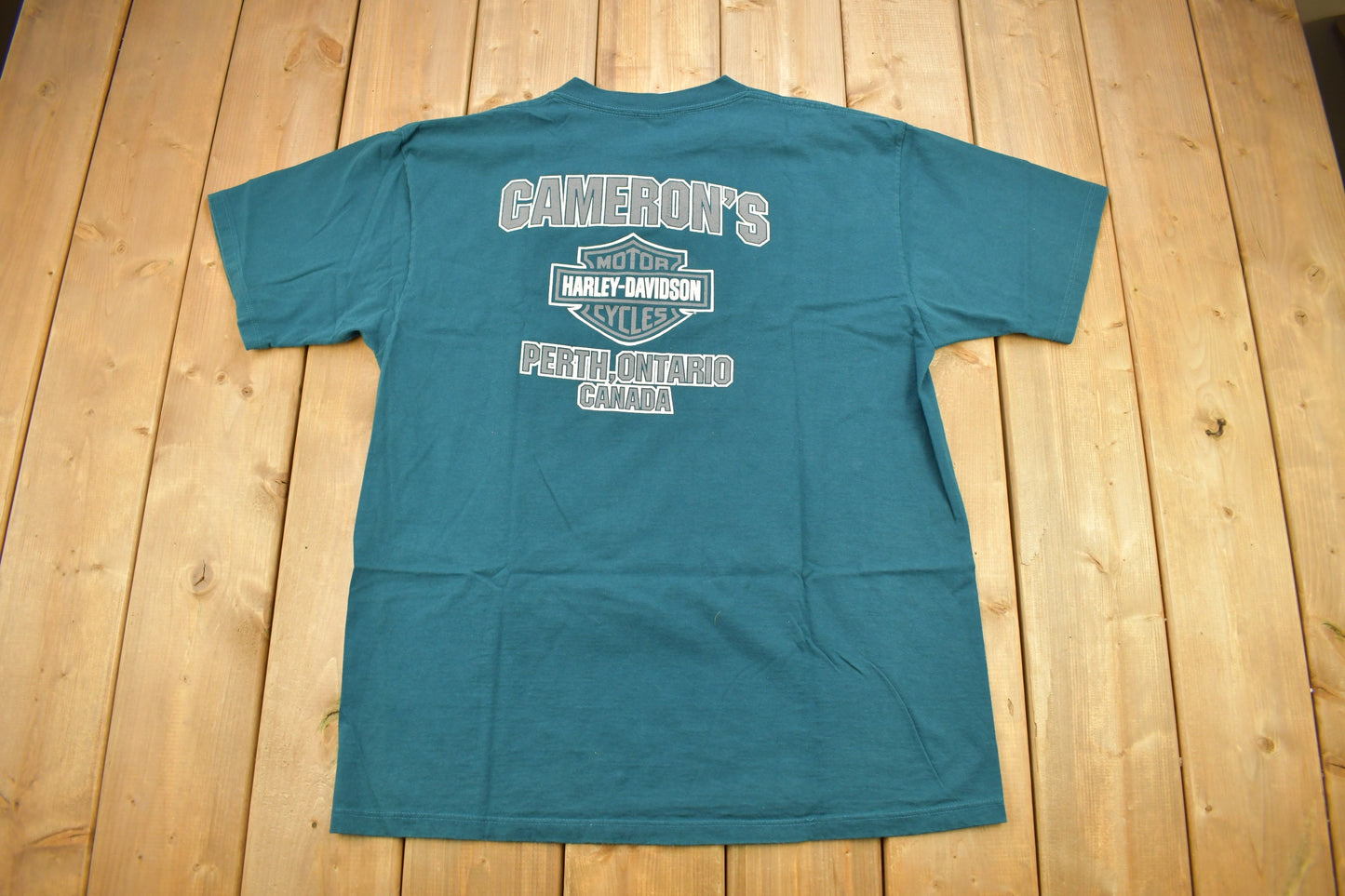 Vintage 1990s Harley Davidson Cameron's Perth Ontario T-Shirt