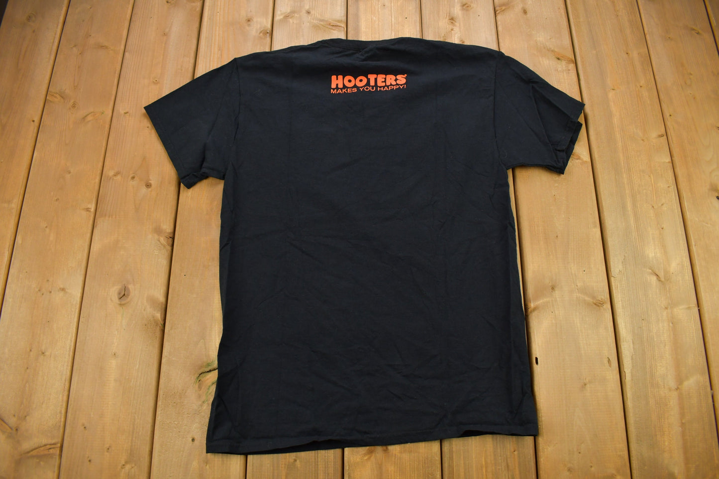 Vintage 1990s Hooters Gulf Shores Alabama Souvenir T Shirt