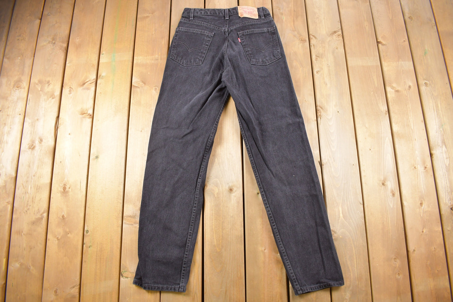 Vintage 1990s Levi's 550 Red Tab Black Denim Jeans Size 28 x 32